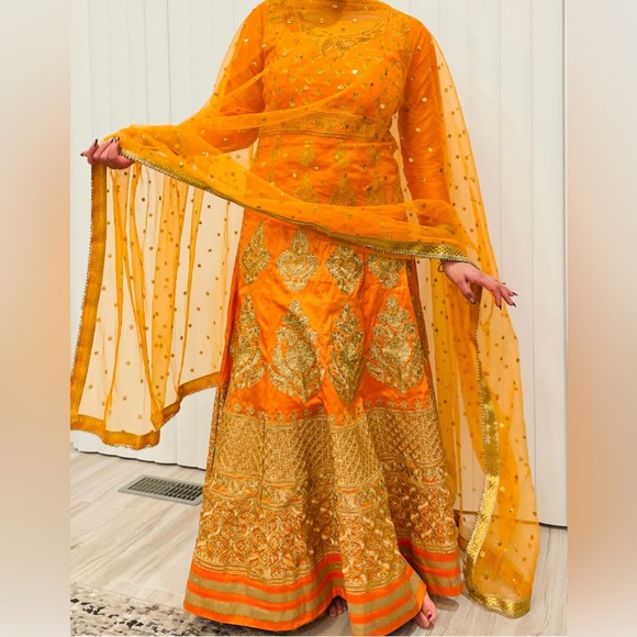 Anarkali Long Dress with Dupatta. PTP 19.”  Length 54” silk stunning silk dress - Picture 3 of 16